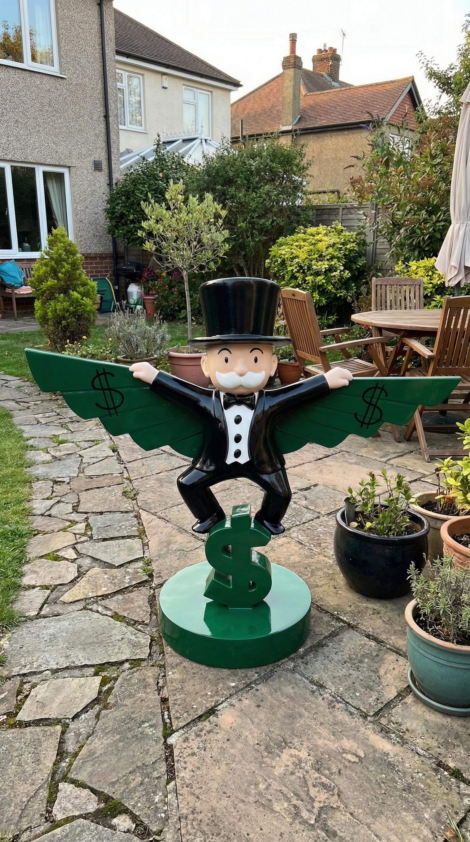 Monopoly Para Kanatları Duvar Dekoru 90 cm